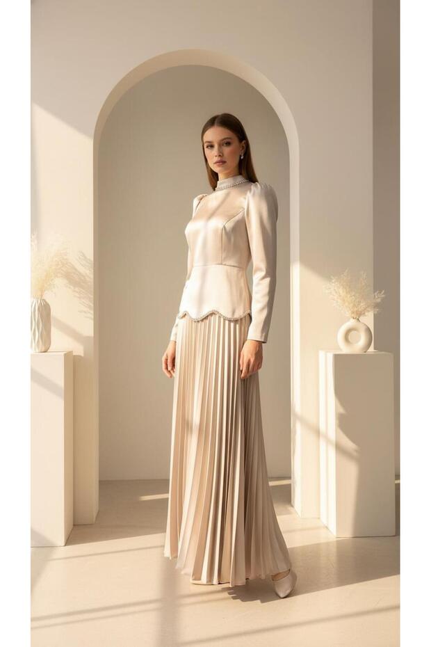 Felicity Abiye Bej - 3