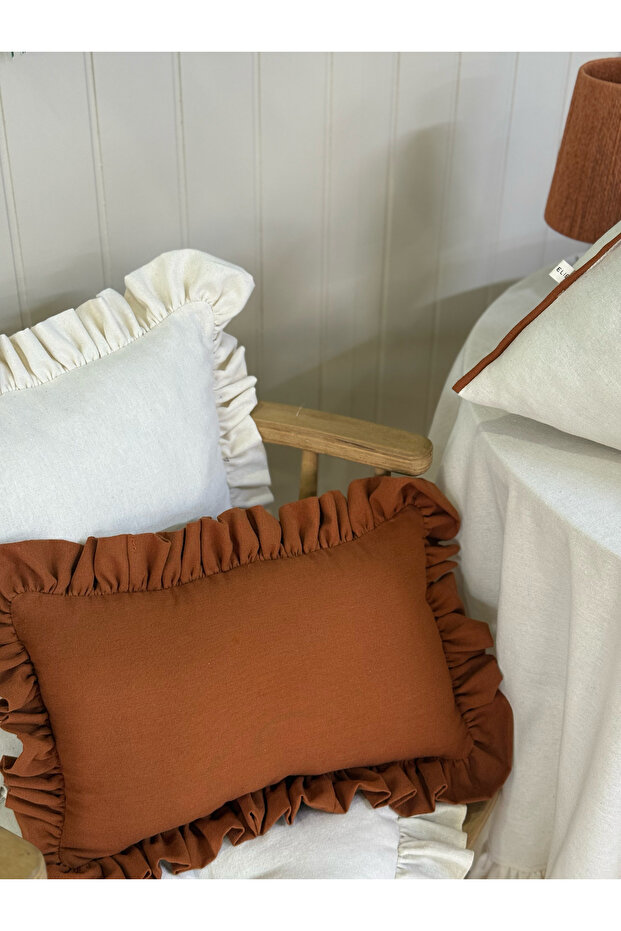 وسادة تيرا مستطيلة الشكل من الكتان المكشكش محشوة - 4