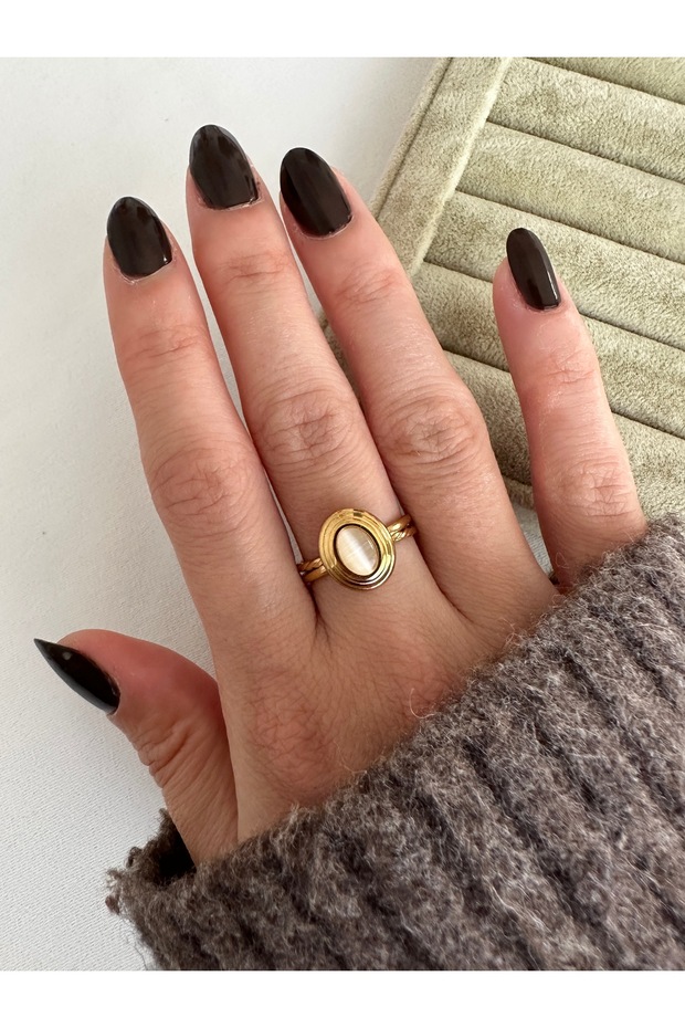 خاتم ذهبي مرصع باللؤلؤ - 1