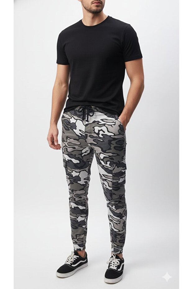 Men's Camo Cargo Joggers