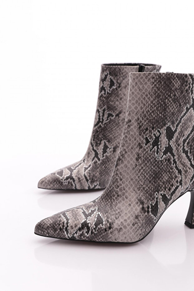 8793 Kadin Topuklu Bot - 4