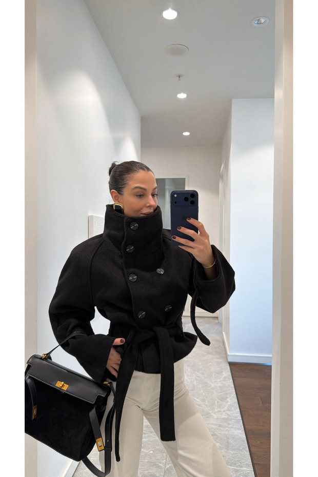 Women's Black Color Mock Neck Generation Cashmere Coat
