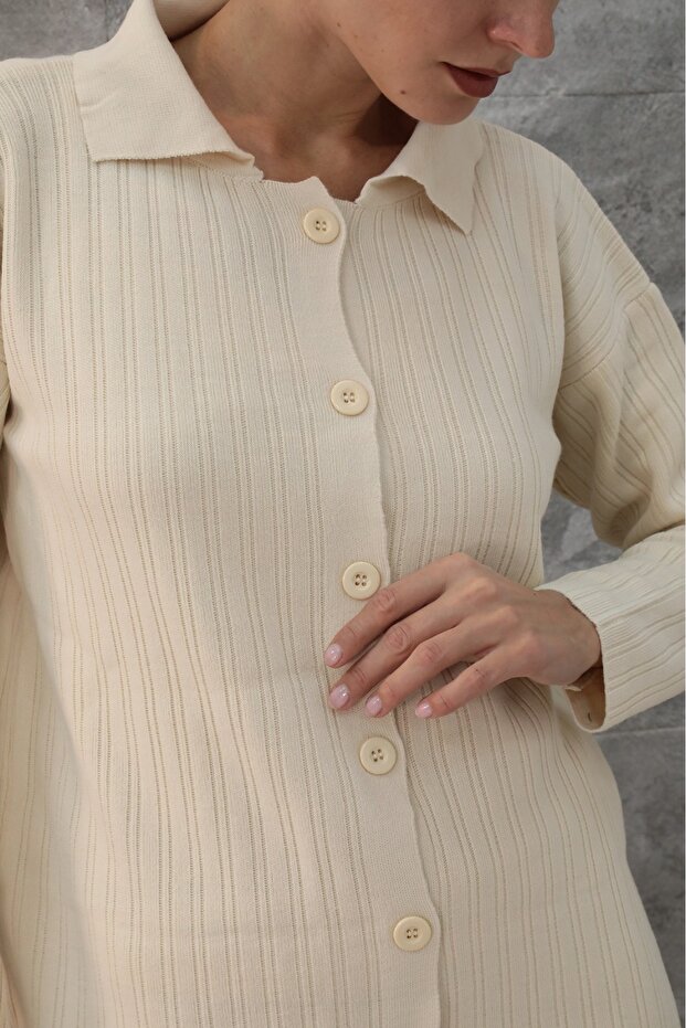 طقم بياقة قميص وأزرار - 6