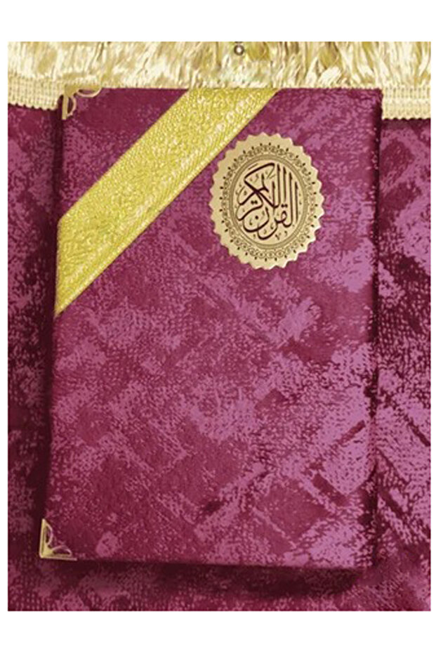 Paper Quran with commentary