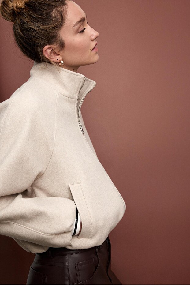 سترة قاذفة ناعمة الملمس - 1