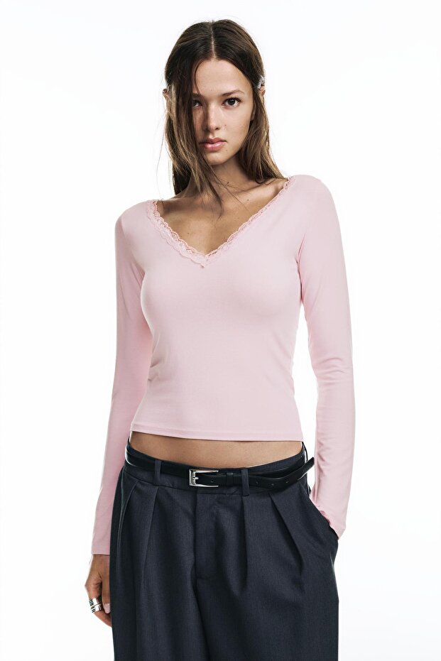 Dantel yakalı t-shirt - 1