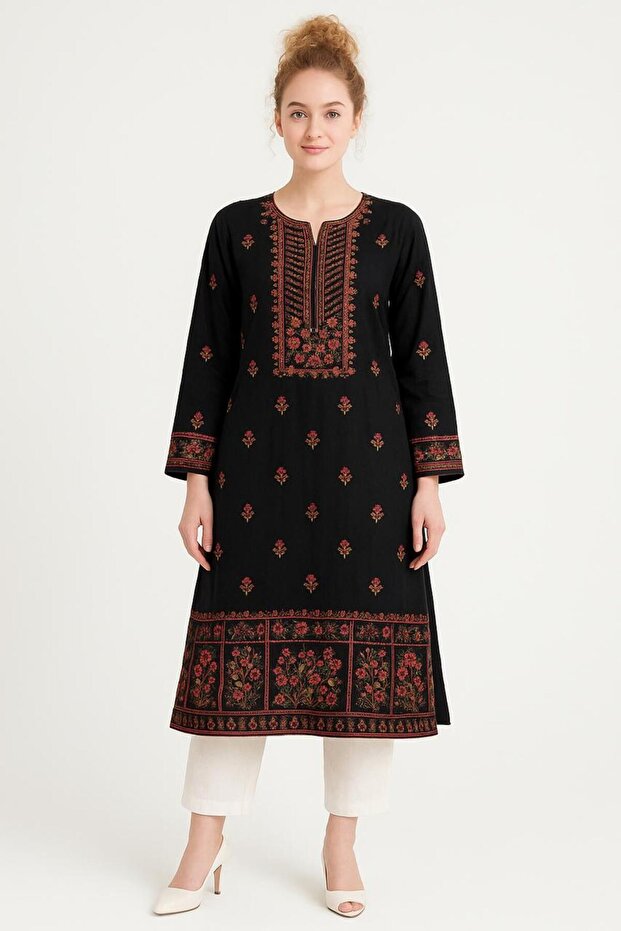 Women’s Ethnic Black Kashmiri-Style Embroidered Kurta