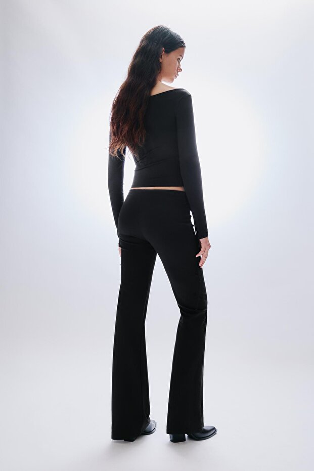 Açık omuzlu halka detaylı top - 2