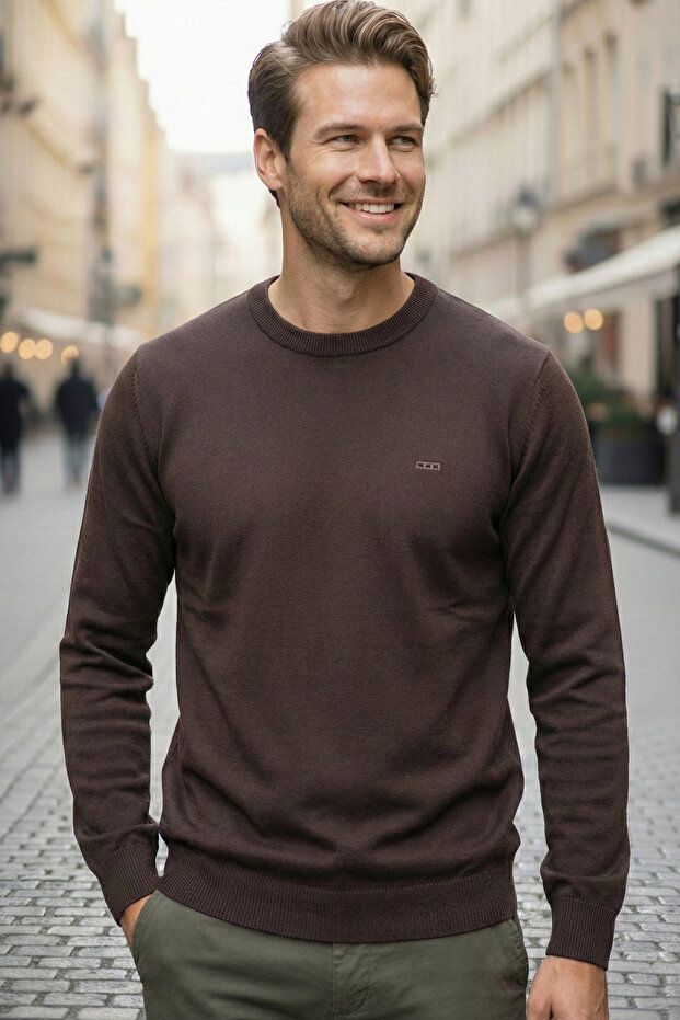 Slim Fit Crew Neck 30% Cotton Men's Casual Sweater