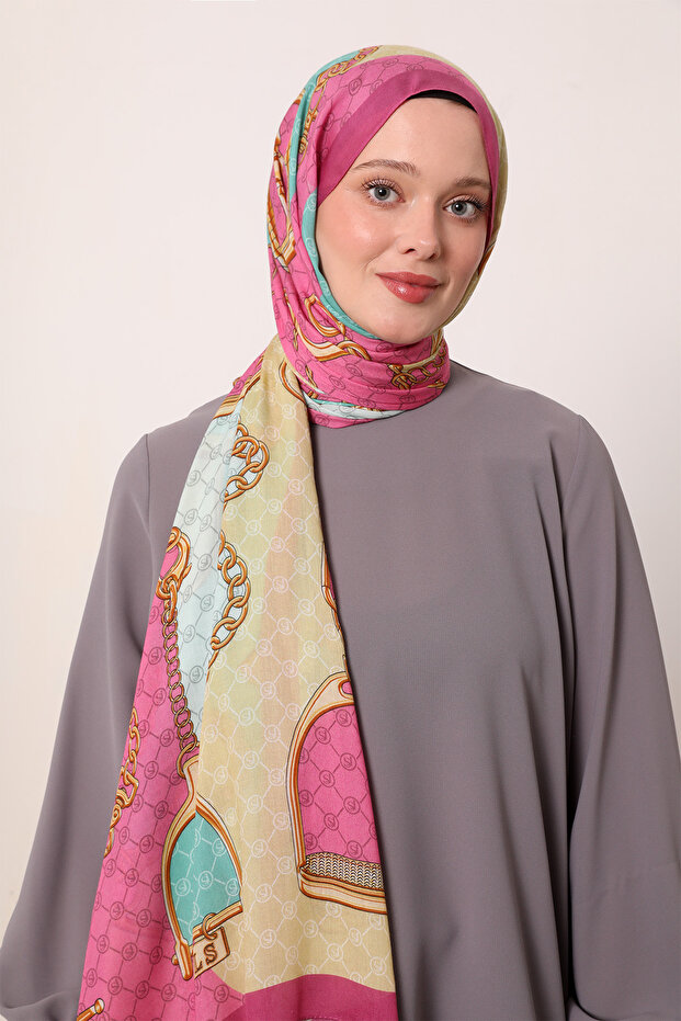 شال حريري منقوش بسلسلة - 1