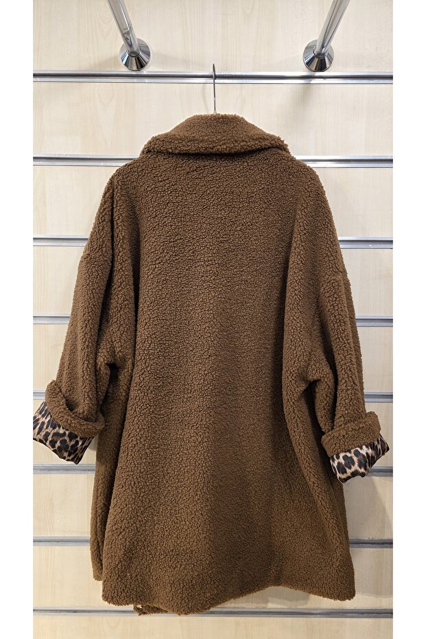 Plush Coat with Leopard Lining Inside - 5