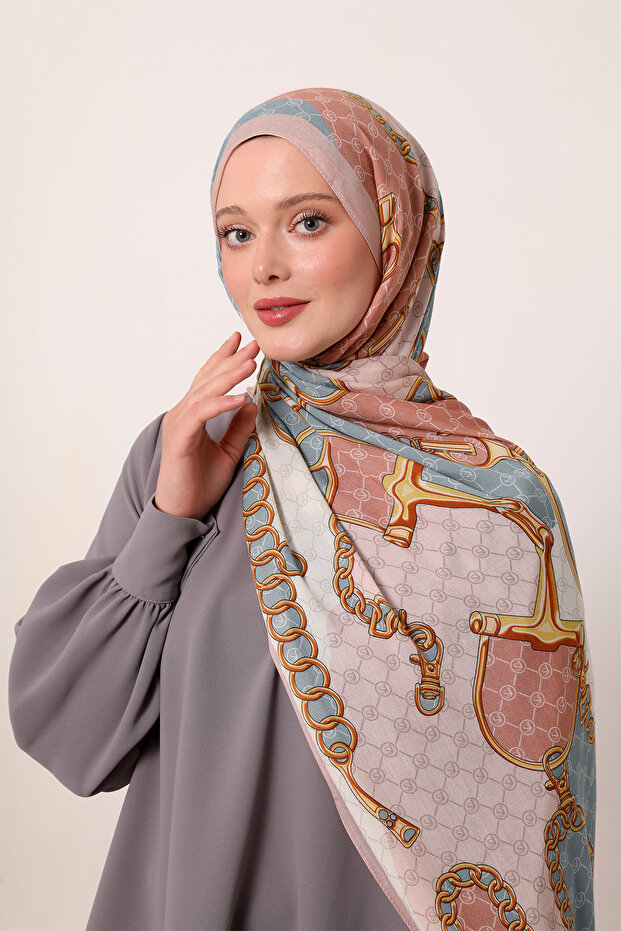 Chain Patterned Silk Shawl