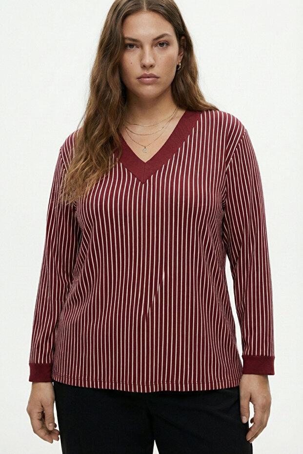 V-Neck Ribbed Relaxed Fit Bamboo Viscose Blouse