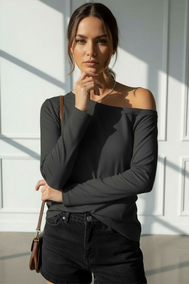 Anthracite Women's Off-Shoulder Boat Neck Relaxed Fit Long Sleeve T-Shirt