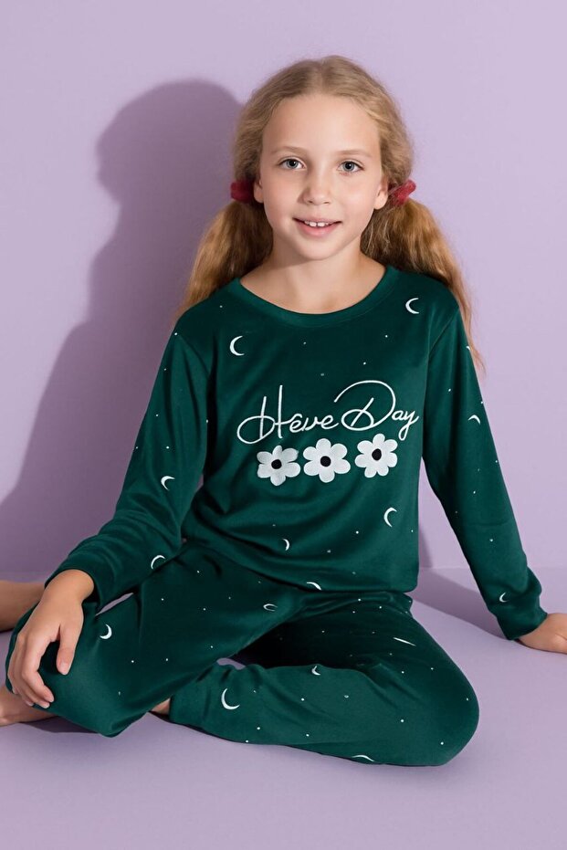 Girl's Velvet Long Sleeve Crew Neck Flower Pattern Pajamas Set