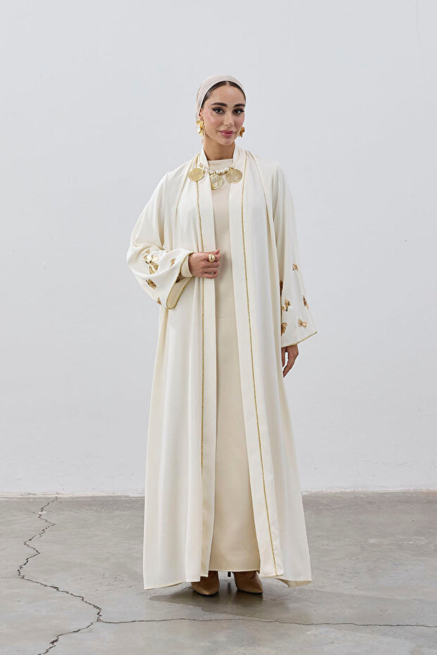 PULLU KELEBEK ŞERİT ABAYA - 4