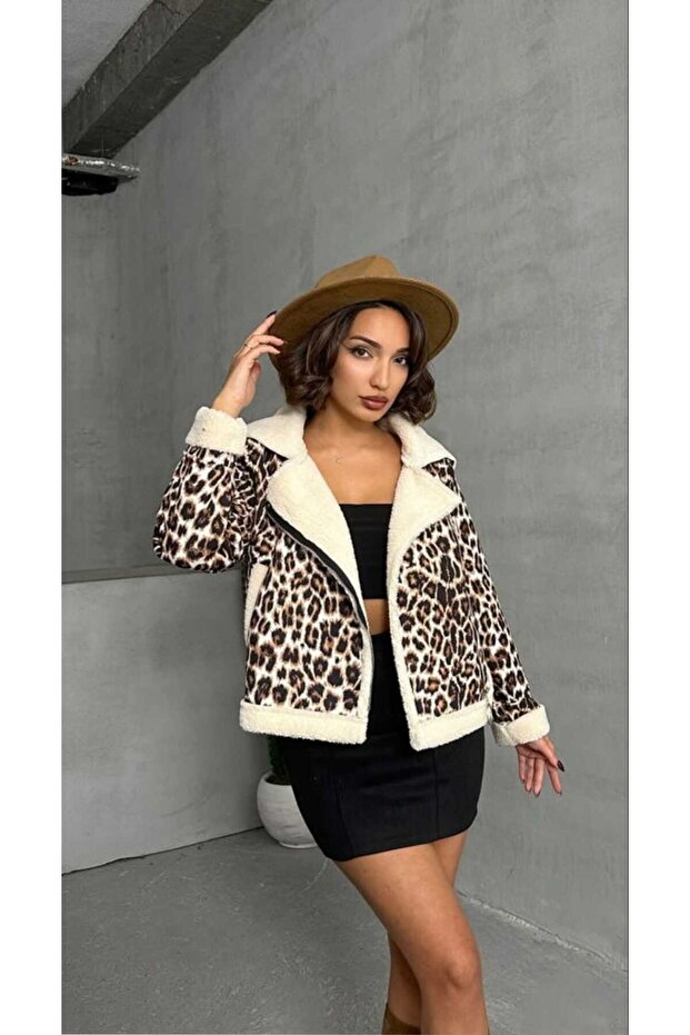 New Season Trend Leopard Patterned Suede Coat Women