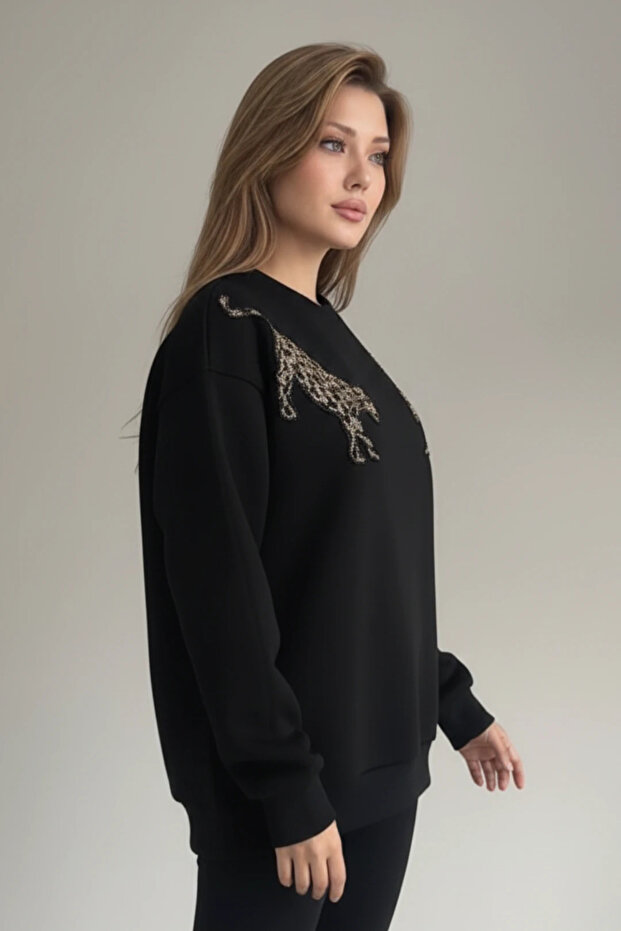 Pul İşlemeli Kaplan Detaylı Oversize Sweatshirt - 1