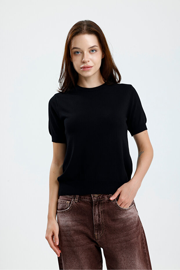 Kısa Kol Kadın Triko - 1