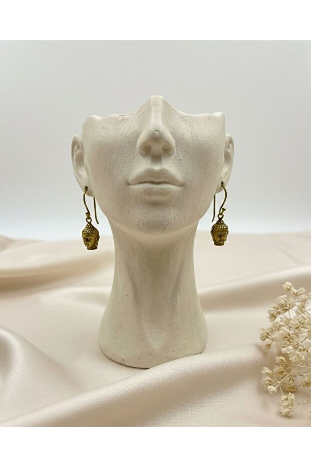 Antique Gold Dangle Earrings with Buddha Figure – Spiritual and Authentic Design