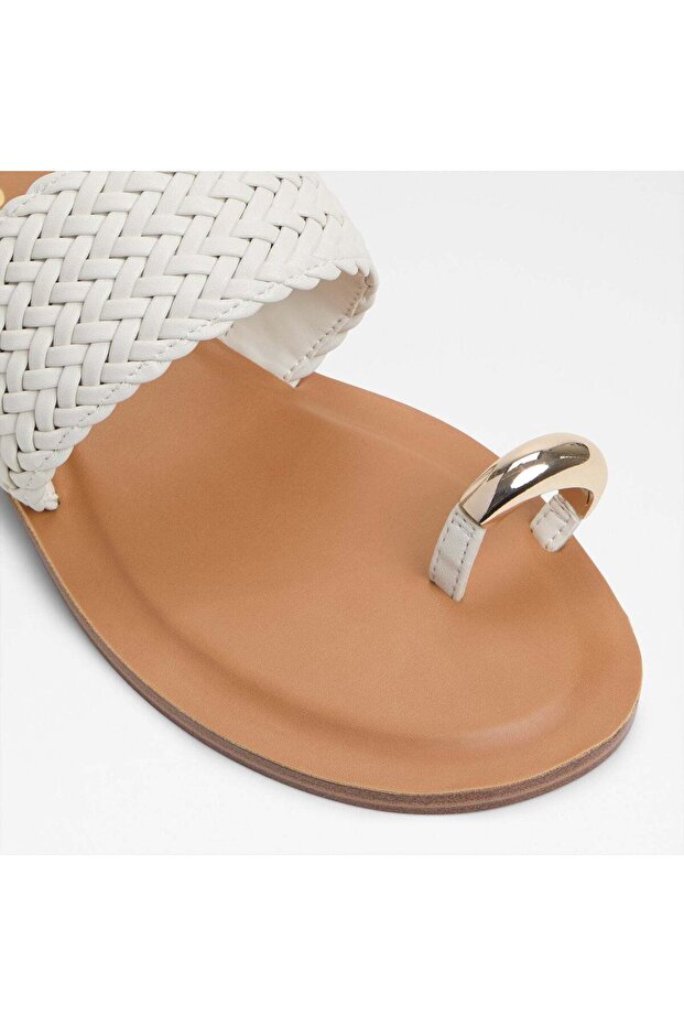 Beachwalk / Flat Sandals - 6