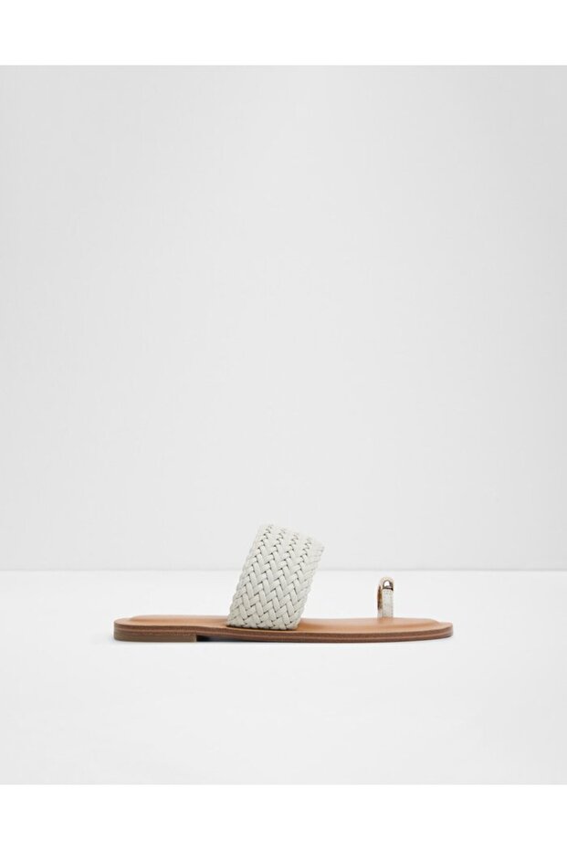 Beachwalk / Flat Sandals - 1