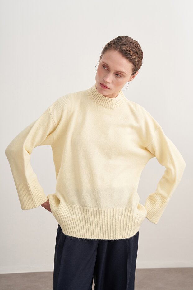 Kadın Basic Triko Kazak Uçuk Sarı - 2