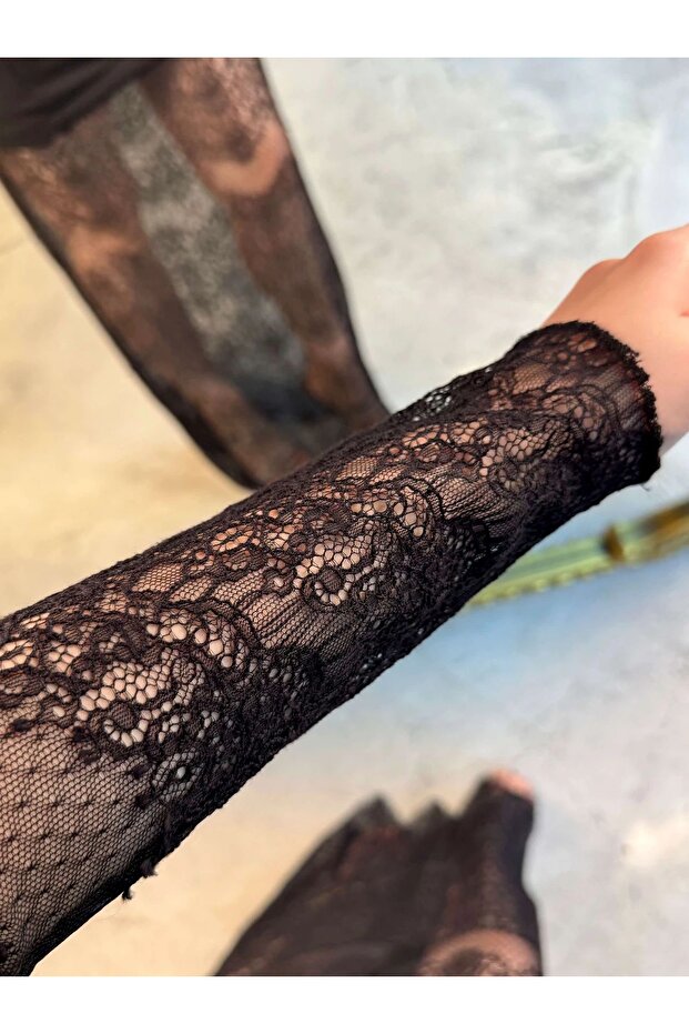 Kayık yaka dantel elbise - 4