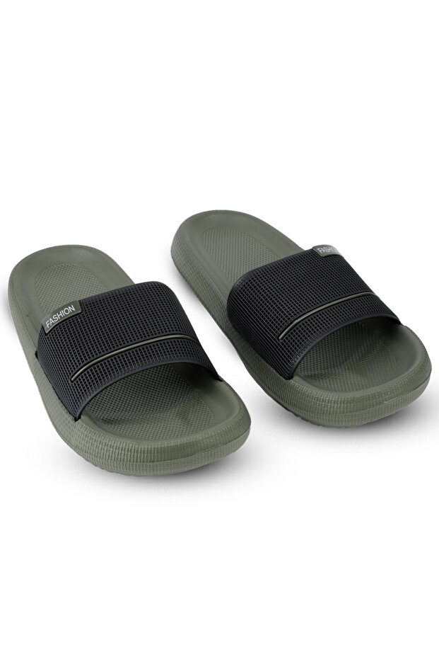 Comfortable men's athletic slippers