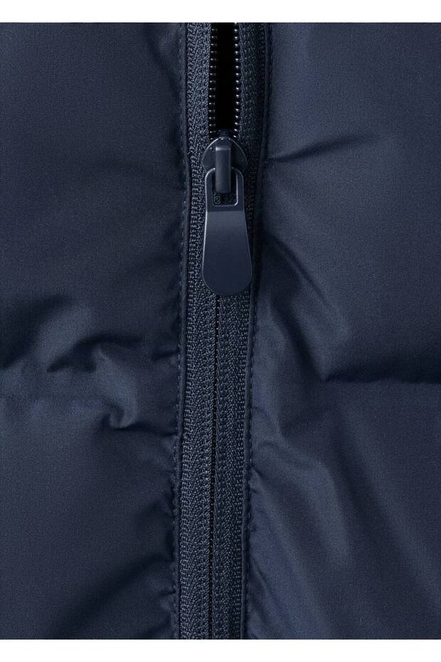 Kapüşonlu kapitone yelek - 3