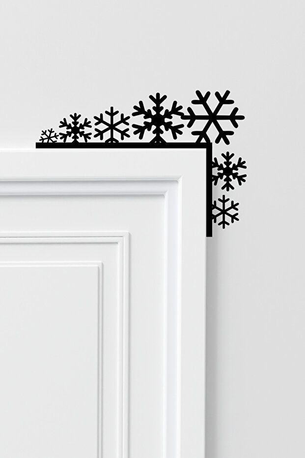Snowflakes Christmas Themed Door Ornament