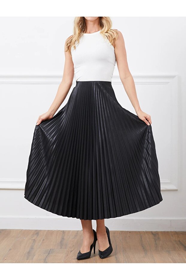 Zenne Long Skirt with Pleats, Pleated Skirts