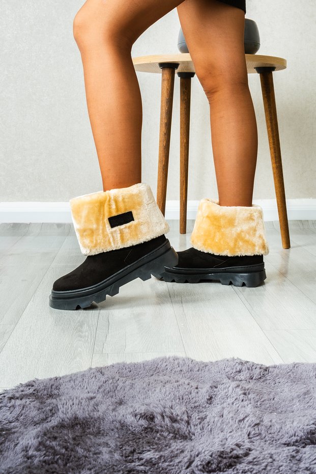 Girls' and Women's Winter Furry Lined Suede Boots Shoes