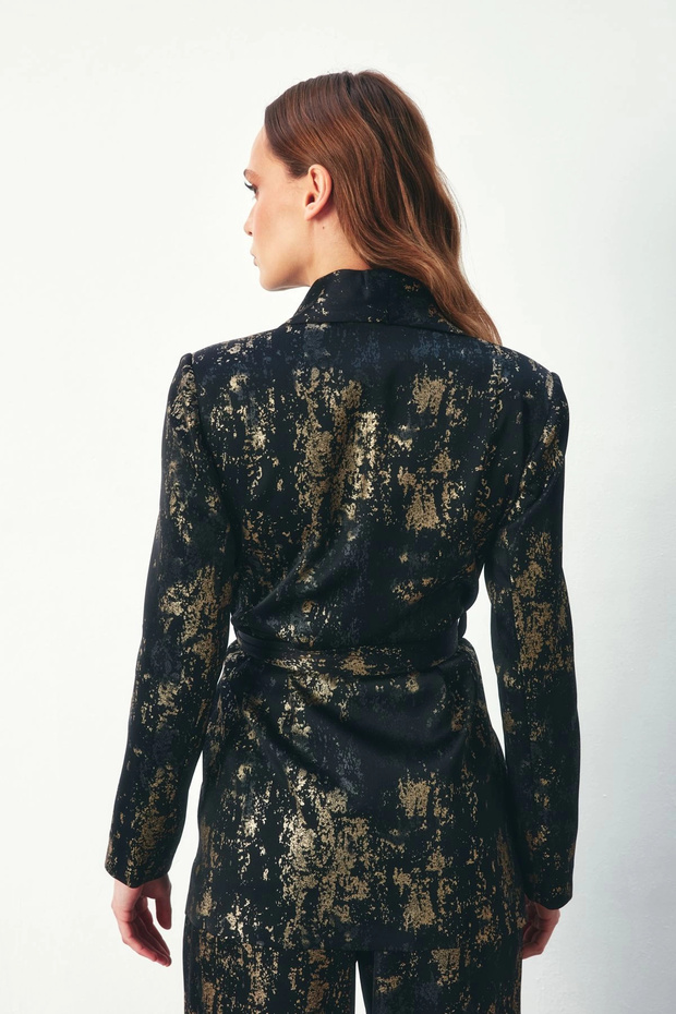 سترة طويلة بحزام منقوشة لامعة - أسود - 5