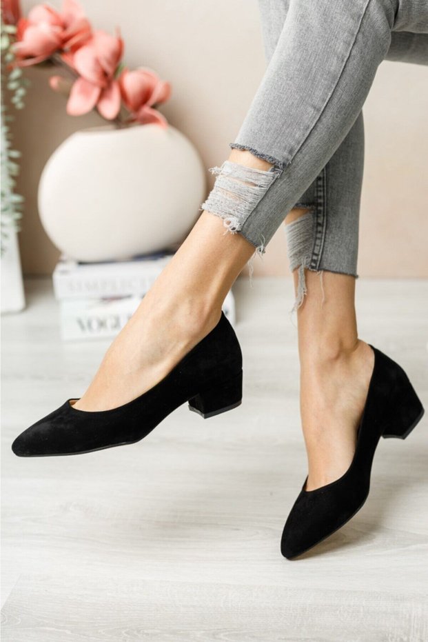 Women's Black Classic Heels 1993