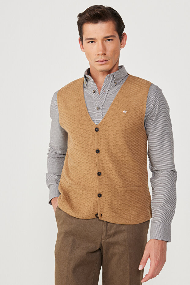 Mink Standard Fit Regular Cut V-Neck Knitwear Vest