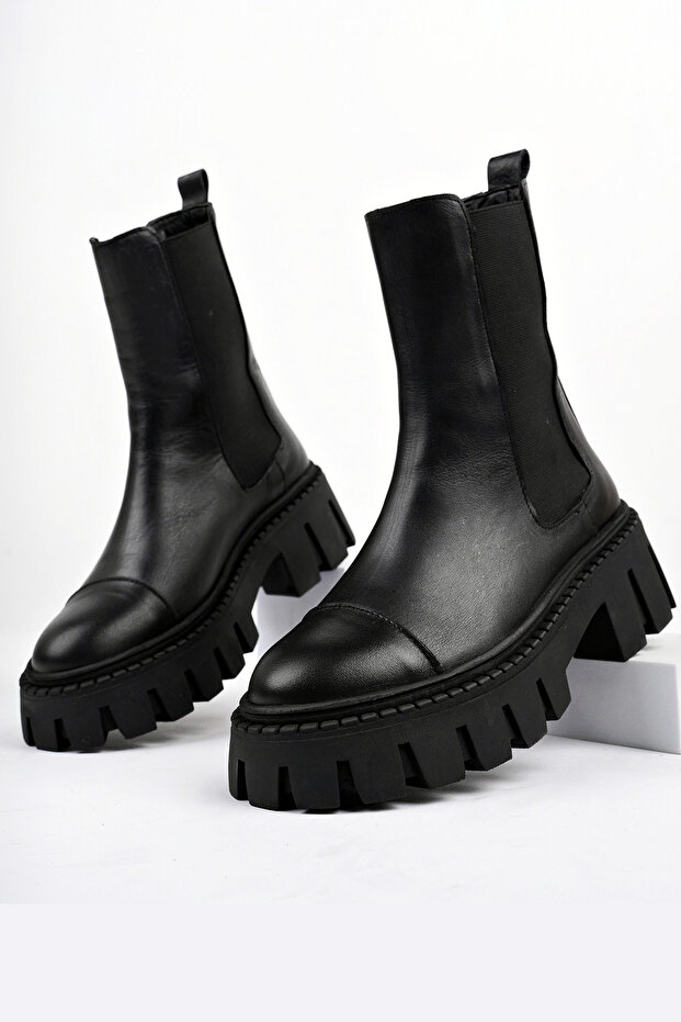 Thick Soled Elastic Genuine Leather Black Women's Boots Real Leather Women's Long Boots with Elastic Sides