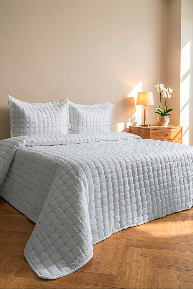 Aleda Quilted Double Bedspread - 2