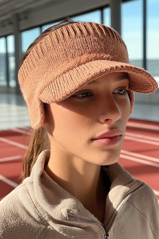 CozyShield Kadın Kış Vizörü - 3