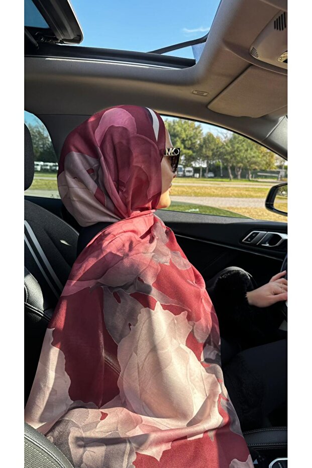 شال حجاب قطني بنقشة اللوتس