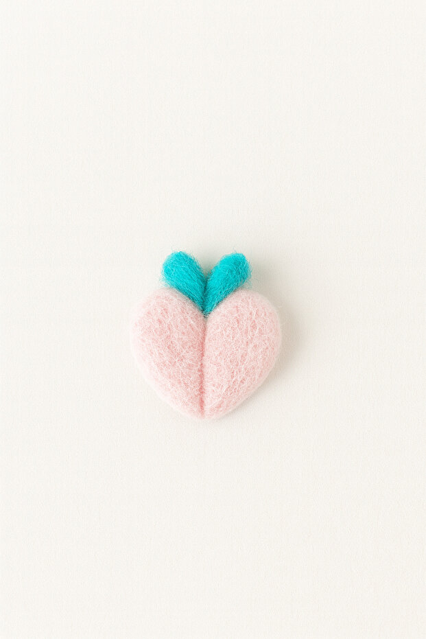 Handmade Felt Figure Brooch Buckle Crown Ornament – Cute Felt Accessory 114