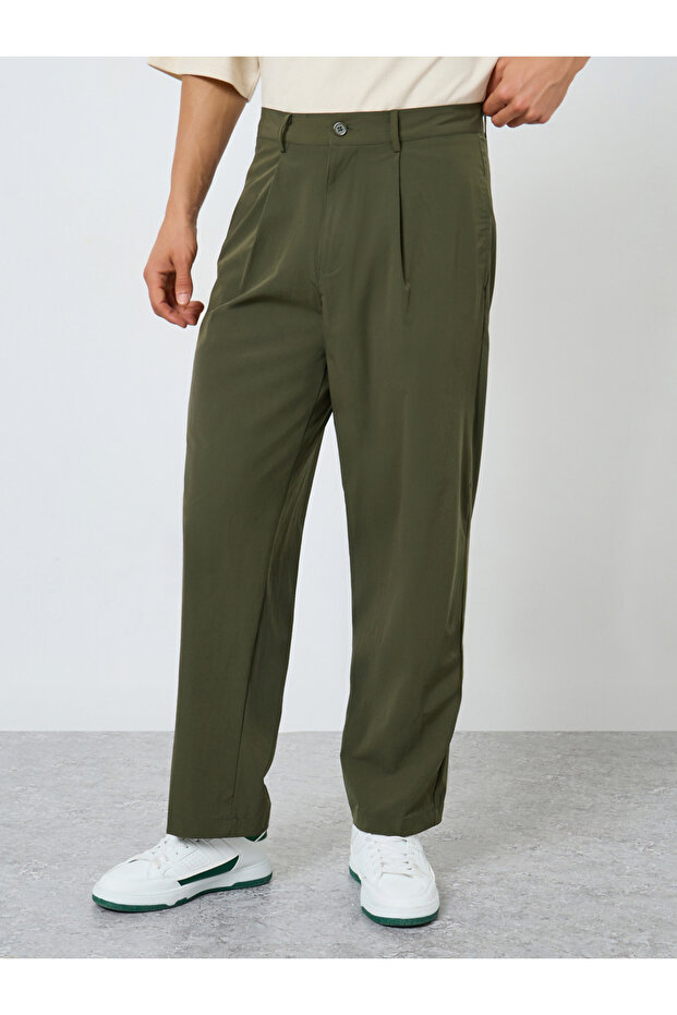 Men Relaxed Fit Solid Pants - 1