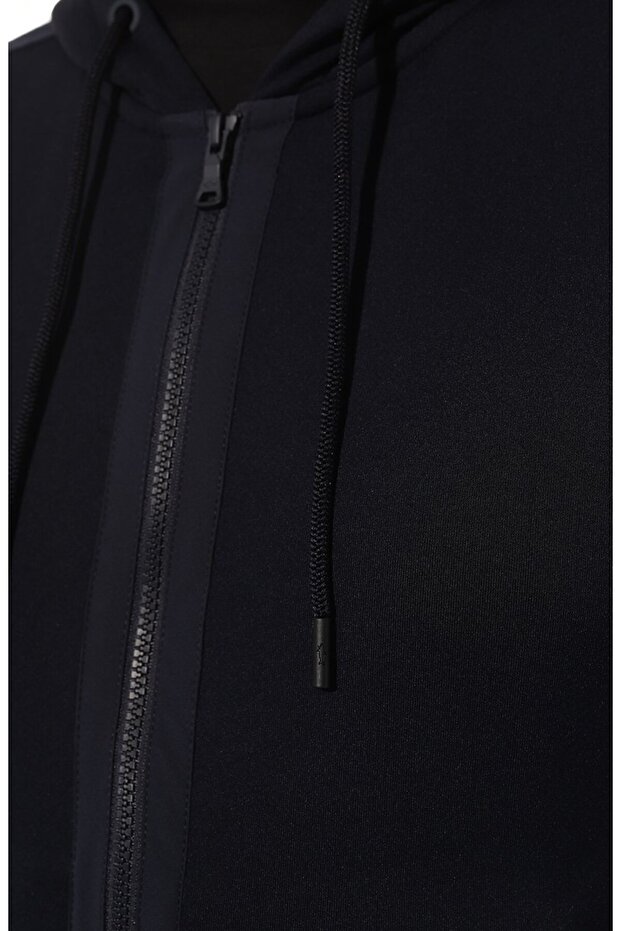 SWEATSHIRT WITH ZIP - 3