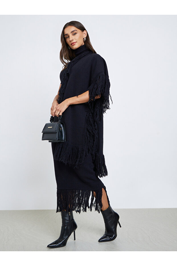 Black Sleeveless Midi Sweater Dress with Fringed Cape