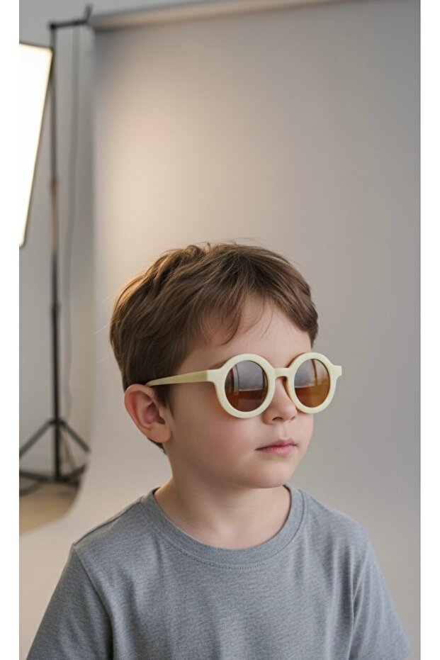 Round Kids Sunglasses – Uv400 Protection & Durable Design