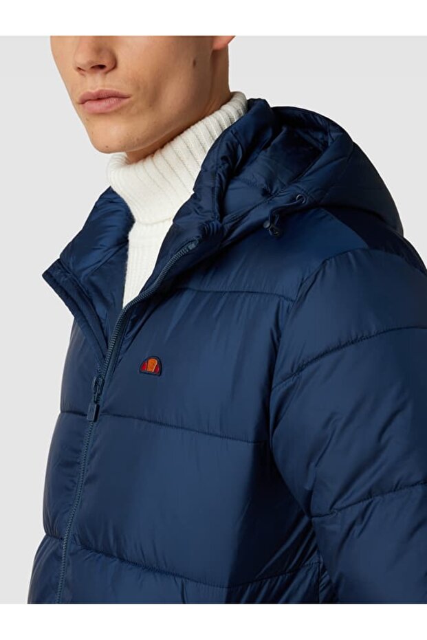 quilted jacket with label patch in dark blue - 4