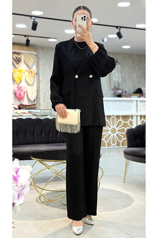 Zebra Patterned Jacquard Suit - 3