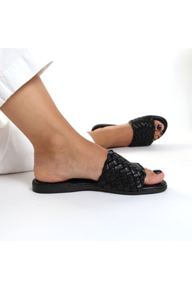 Black Flat Sandals - 4
