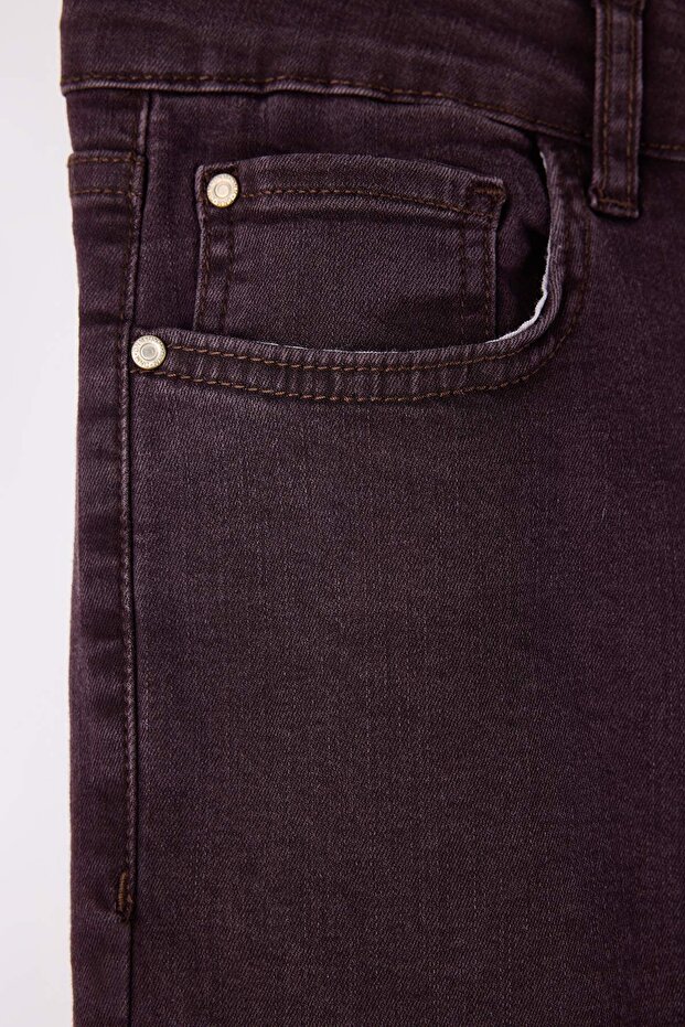 Bordo Yüksek Bel Esnek Kumaş İspanyol Paça Flare Fit Büyük Beden Jeans TBBAW23JE00001 - 6