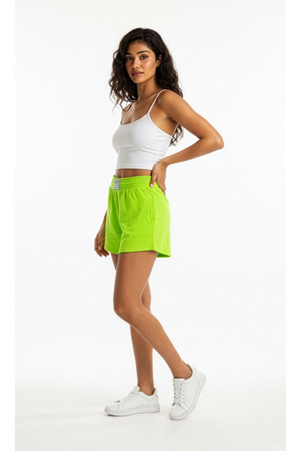 Kadın Cep Detaylı Şort - 2